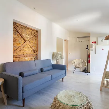 Apartment Santa Marinha Lisbon