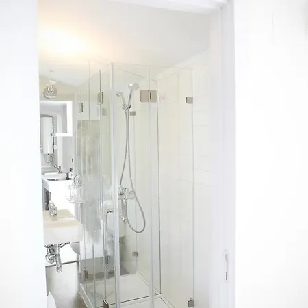 Santa Marinha Apartment *